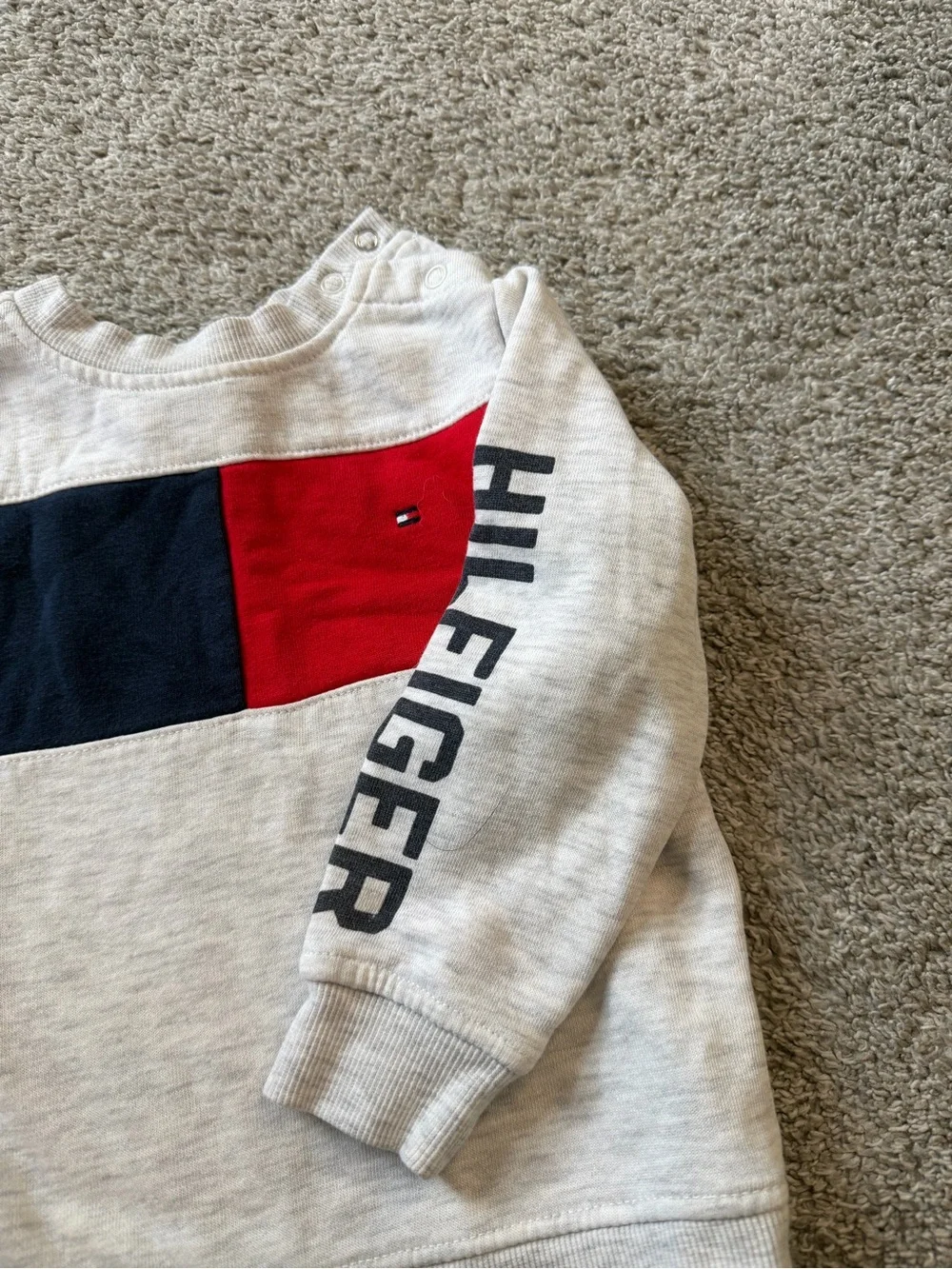 Tommy Hilfiger Kids Colorblock Crew Sweatshirt - Red & Navy